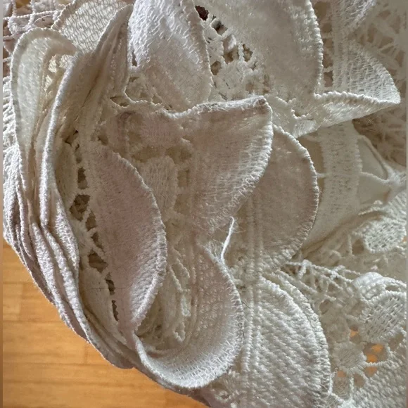 FARM Rio White Lace Guipure Midi Skirt - Picture 15 of 16